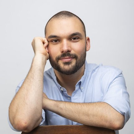 Tomás F